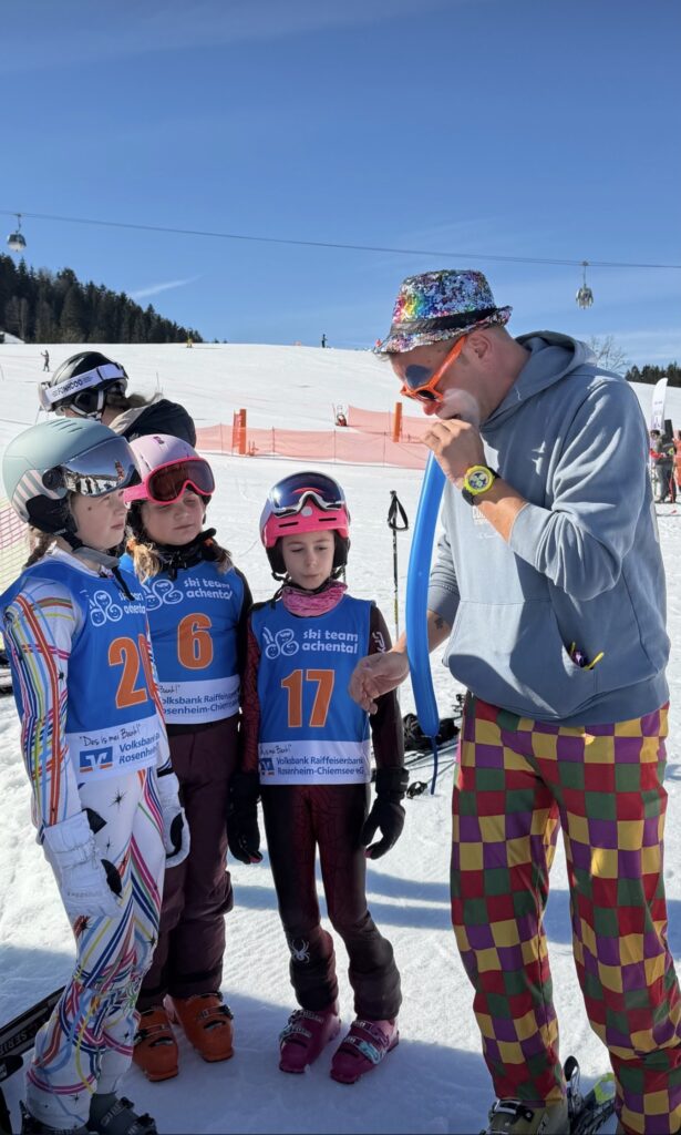 Clown Pepe bei den Bergbahnen Hochkössen